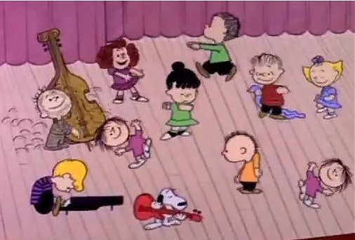 Peanuts characters dancing
